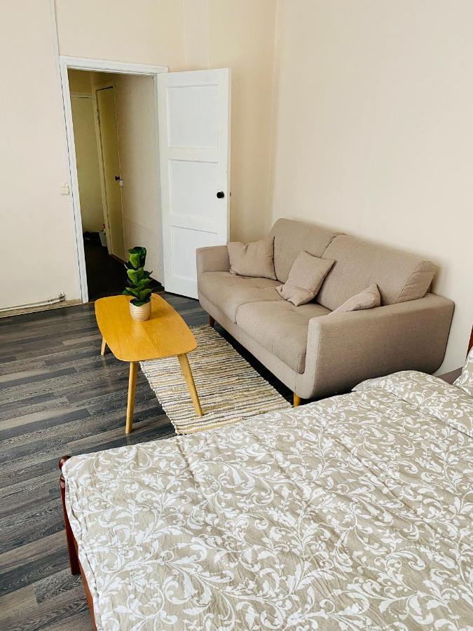1 Bedroom Apartment Near Kadriorg Swan Pond Tallinn Luaran gambar