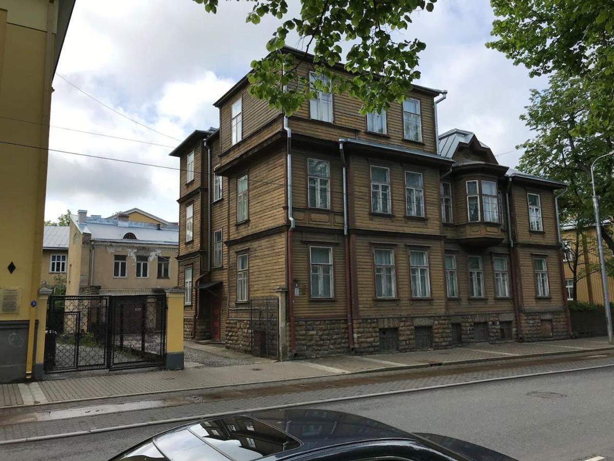 1 Bedroom Apartment Near Kadriorg Swan Pond Tallinn Luaran gambar